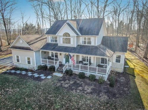1827 County Route 1, Westtown, NY 10998-3903