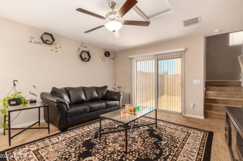 3821 79th Dr, Phoenix AZ  85033-3501 exterior