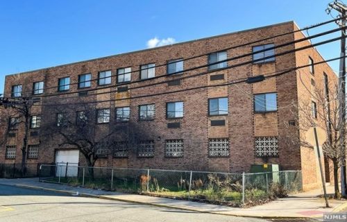 3900 Liberty Ave, North Bergen, NJ 07047-2539