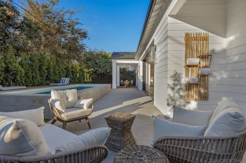 710 Cabrillo Ave, San Diego CA  92118-2030 exterior