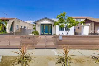 4332 Lyceum Ave, Los Angeles, CA 90066-6104