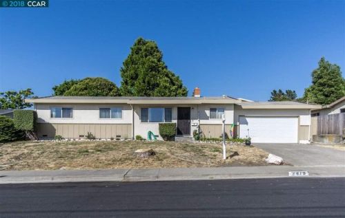2619 Emma Dr, Pinole, CA 94564-1320