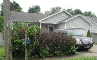711 Andra Dr, Radcliff KY  40160-1882 exterior