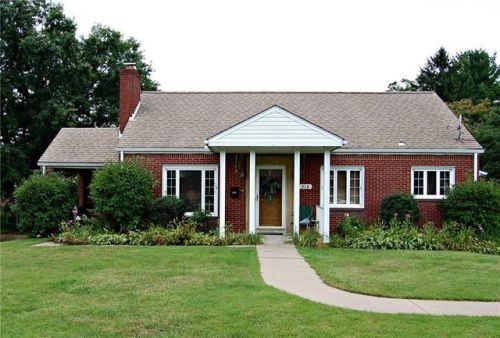 316 New York St, Bridgeville, PA 15017-2232
