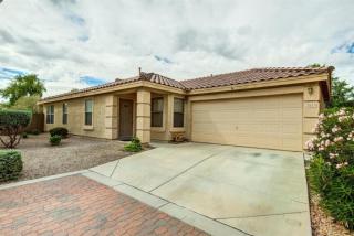 2815 Cherry Hills Dr, Chandler, AZ 85249-4910
