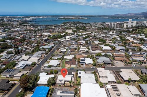 98-1260 Mahipua St, Aiea HI  96701-3433 exterior