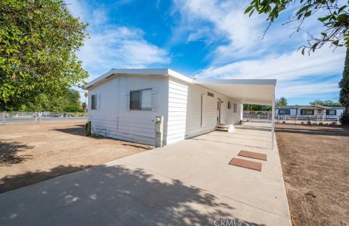 19841 Grand Ave, Lake Elsinore CA  92530-6432 exterior