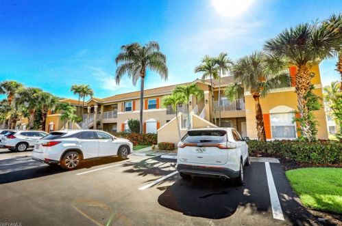 6650 Huntington Lakes Cir, Naples, FL 34119-7959