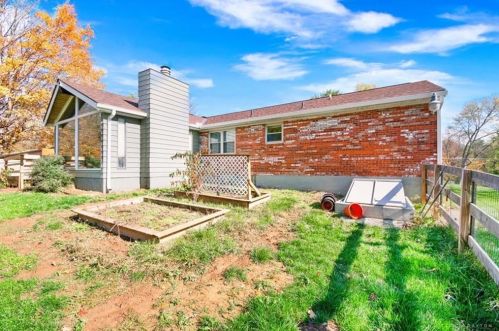 5673 Sherwood Dr, Milford OH  45150-2023 exterior