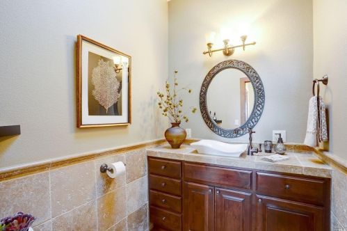 2387 Los Olivos Rd, Santa Rosa CA 95404-2015 exterior