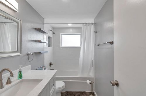 10906 Fillmore Ave, Port Richey FL  34668-2162 exterior