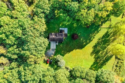 126 Donaldson Rd, Gibsonia, PA 15044-7843
