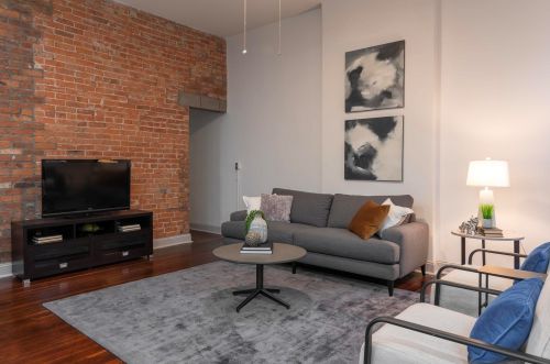 1039 Lee St, Covington KY  41011-2249 exterior