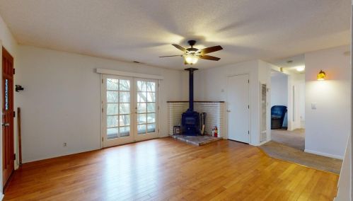 16798 Lena Ct, Grass Valley, CA 95949-7369