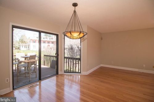 501 Sayre Dr, Princeton NJ  08540-5855 exterior