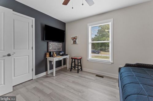 825 Glebe Rd, Montross VA  22520-4002 exterior