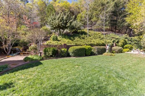 235 San Jacinta Dr, Ukiah CA  95482-5648 exterior