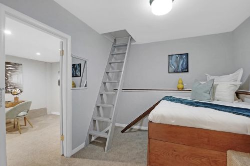 549 Acacia Ave, San Bruno CA  94066-4221 exterior