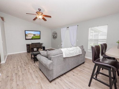 3241 Sanoma Dr, Lakeland FL 33811-1820 exterior