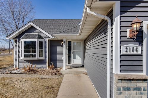 2106 Sunnyview Ln, Waterford, MN 55057-4593