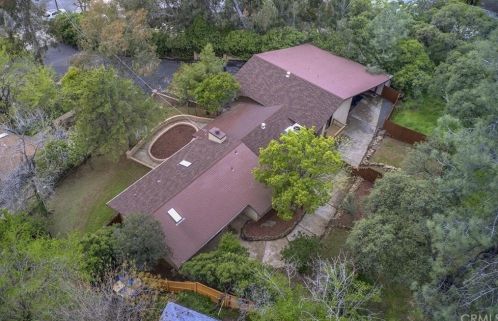 14 Service Cir, Oroville CA  95966-3715 exterior