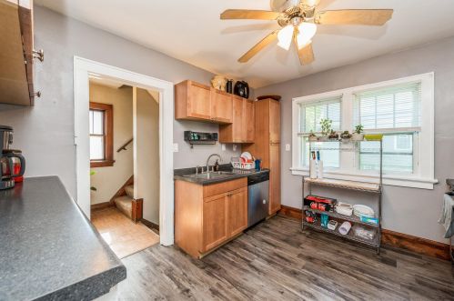 154 75th St, Milwaukee WI  53213-3558 exterior