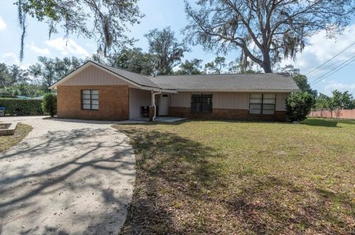 704 Saxby Ave, Orlando, FL 32835-1812