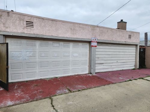 2108 Lime Ave, Long Beach, CA 90806-4821