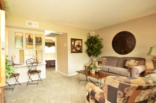 7102 43rd Ave, Glendale AZ  85301-2904 exterior