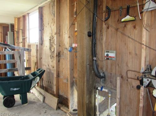 2360 Oleander St, Saint James City FL  33956-2030 exterior