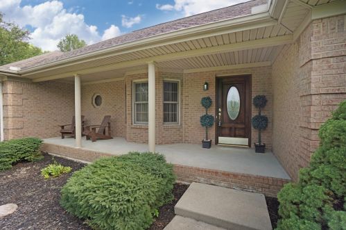 606 Pekin Rd, Liberty Township, OH 45036