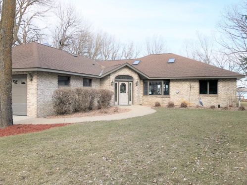 2511 66th Ave, Willmar, MN 56201-9129