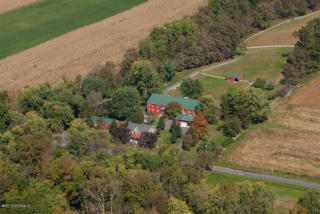 2519 Middle Creek Rd, Blue Hill, PA 17870-8363