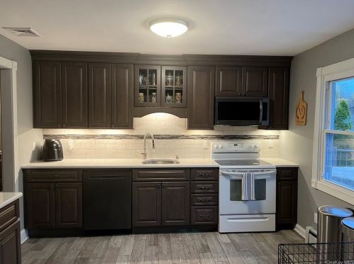 103 Barnes Rd, Washingtonville NY  10992-1931 exterior