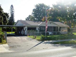4519 20th St, Bradenton, FL 34207-1314