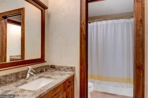 4046 Upton Ave, Minneapolis MN  55410-1259 exterior