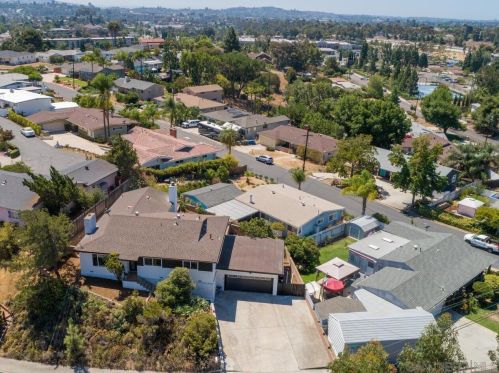 2599 Katherine St, El Cajon CA  92020-2076 exterior