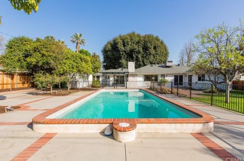 8335 Catalina Ave, Whittier CA  90602-2807 exterior