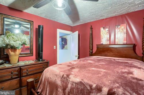 36 28th St, Harrisburg PA 17103-2107 exterior