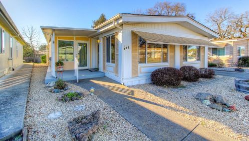 122 Westgate Cir, Santa Rosa, CA 95401-9021