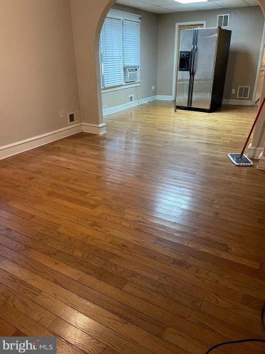 103 Cedar Ave, Camden, NJ 08107-2205