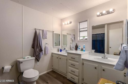 7218 41st St, Phoenix AZ  85042-6302 exterior