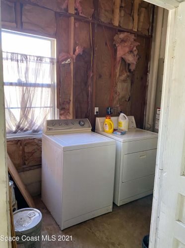 3378 Kyzer St, Mims FL  32754-3866 exterior