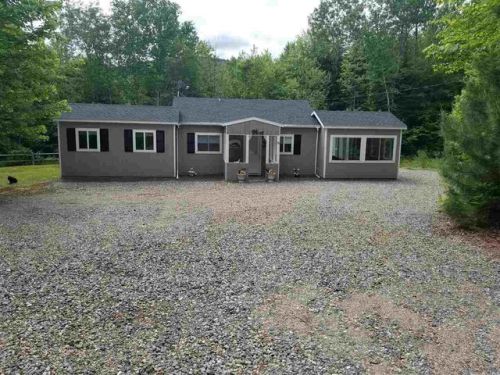 55 Pond Rd, Northumberland, NH 03582-6512