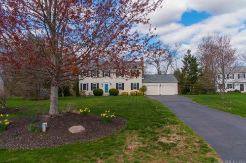 228 Farm Meadow Ln, Cheshire, CT 06410-4246