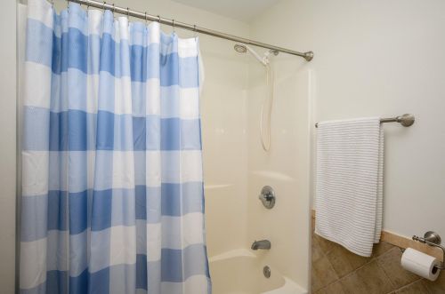883 Squirrel Rd, Defuniak Springs FL  32433-7686 exterior
