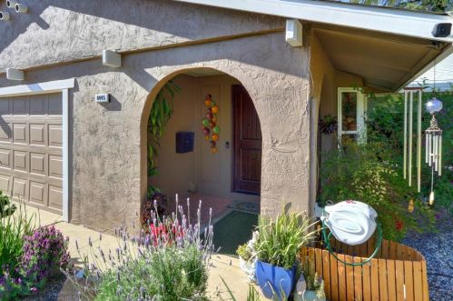 8445 Palmaire Way, Citrus Heights, CA 95662-3215