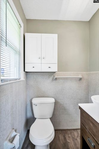 2614 Brookcliff Rd, Cayce-West Columbia SC  29033-4208 exterior