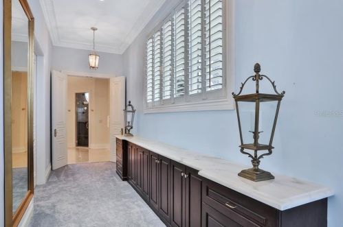 535 Ocean Shore Blvd, Ormond Beach FL  32176-5401 exterior