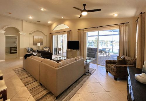 121 Lawton Rd, Fort Pierce FL  34986-2608 exterior